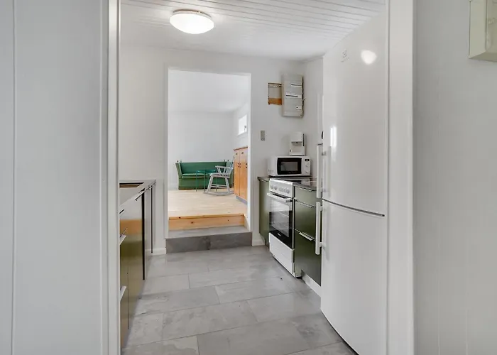 Holiday home Lovely In With Wifi